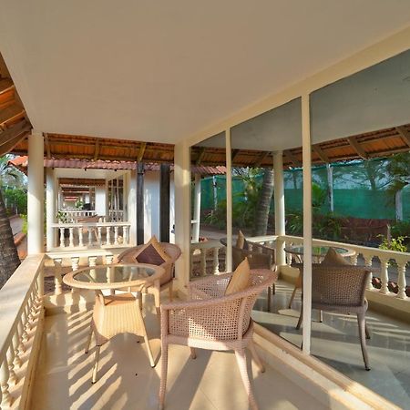Morjim Holiday Beach Resort Dış mekan fotoğraf